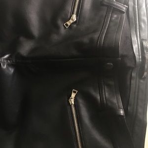 Zara black leather skinny pants L